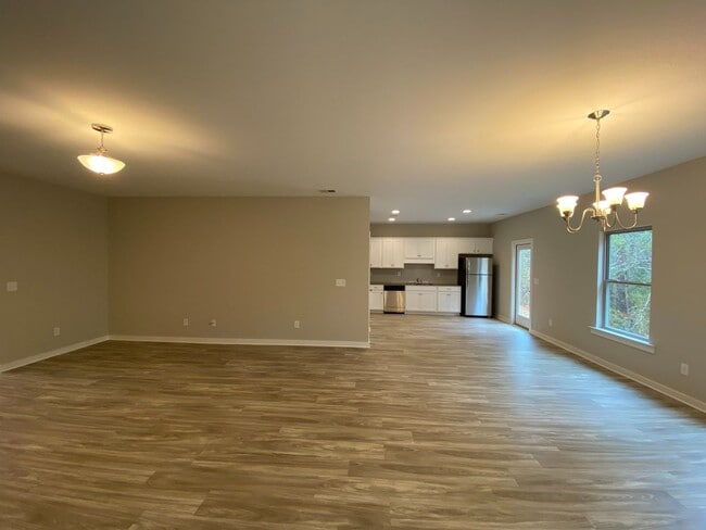Building Photo - Home for Rent in Lincoln, AL!!!