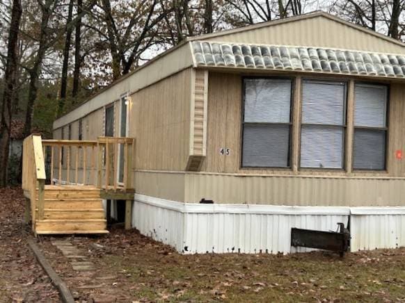 Building Photo - 45 White Oak Village