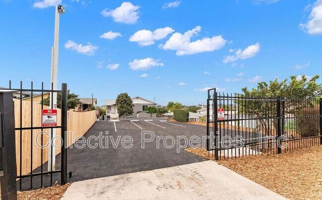 Building Photo - 320 Willie James Jones Ave