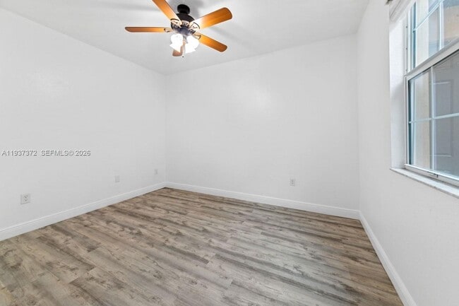 Building Photo - 1228 SW 147th Ave