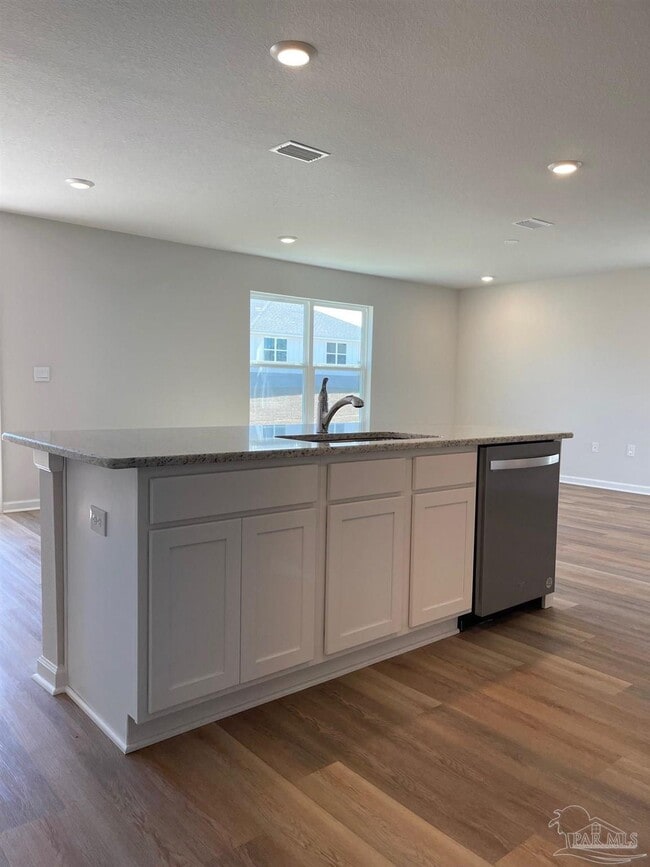 Building Photo - 10942 Blacktail Loop