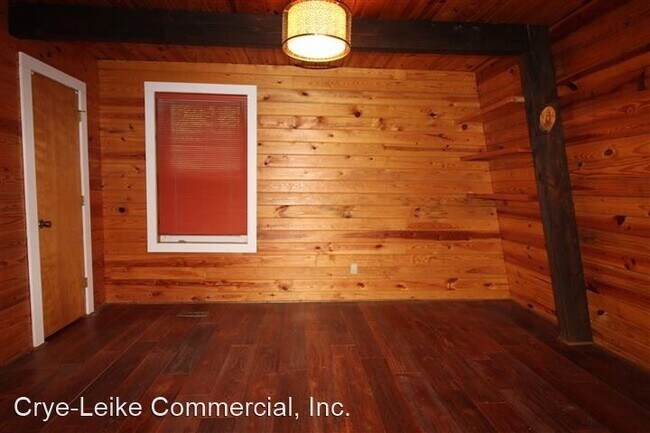 Building Photo - 4 br, 3 bath House - 10810 Carmichael Road