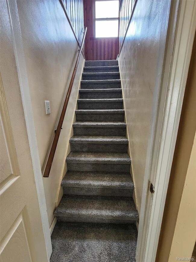 Building Photo - 19948 Moenart St