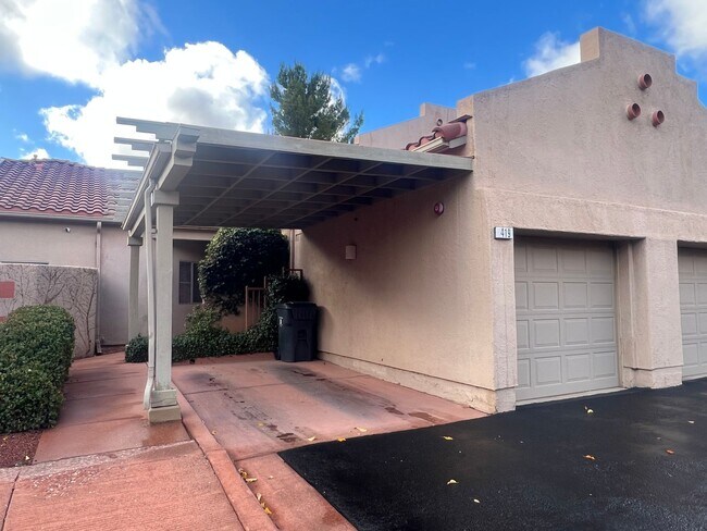 Building Photo - Unfurnished - 1 Year Rental