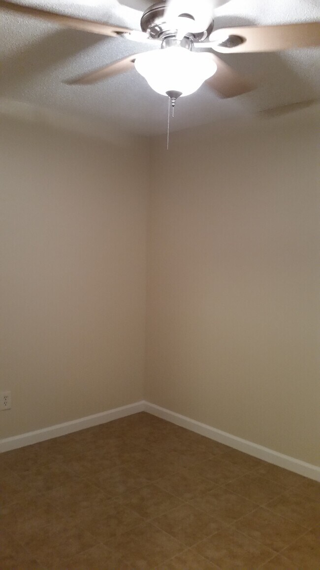 Building Photo - 3104 Poppyseed Ct