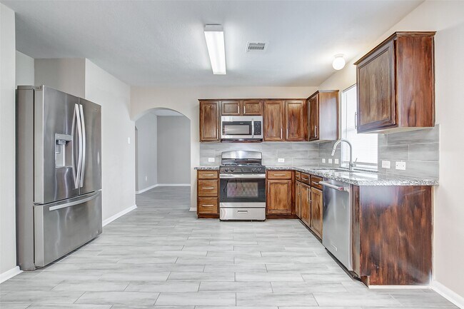 Building Photo - 10822 Cane Grove Ln