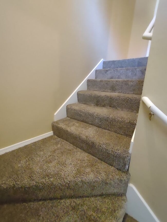 Building Photo - Magnolia Townhome