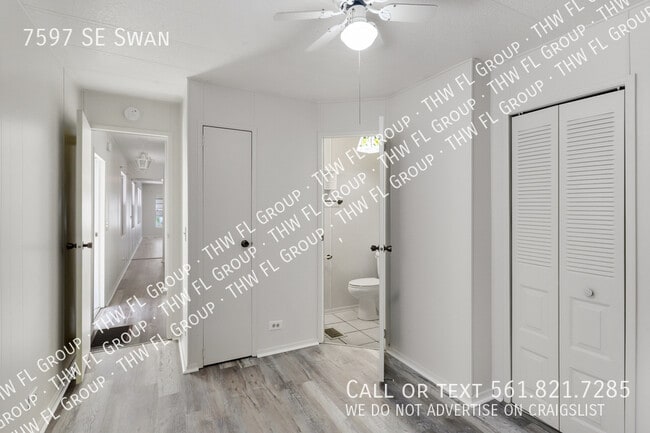 Building Photo - 7597 SE Swan-