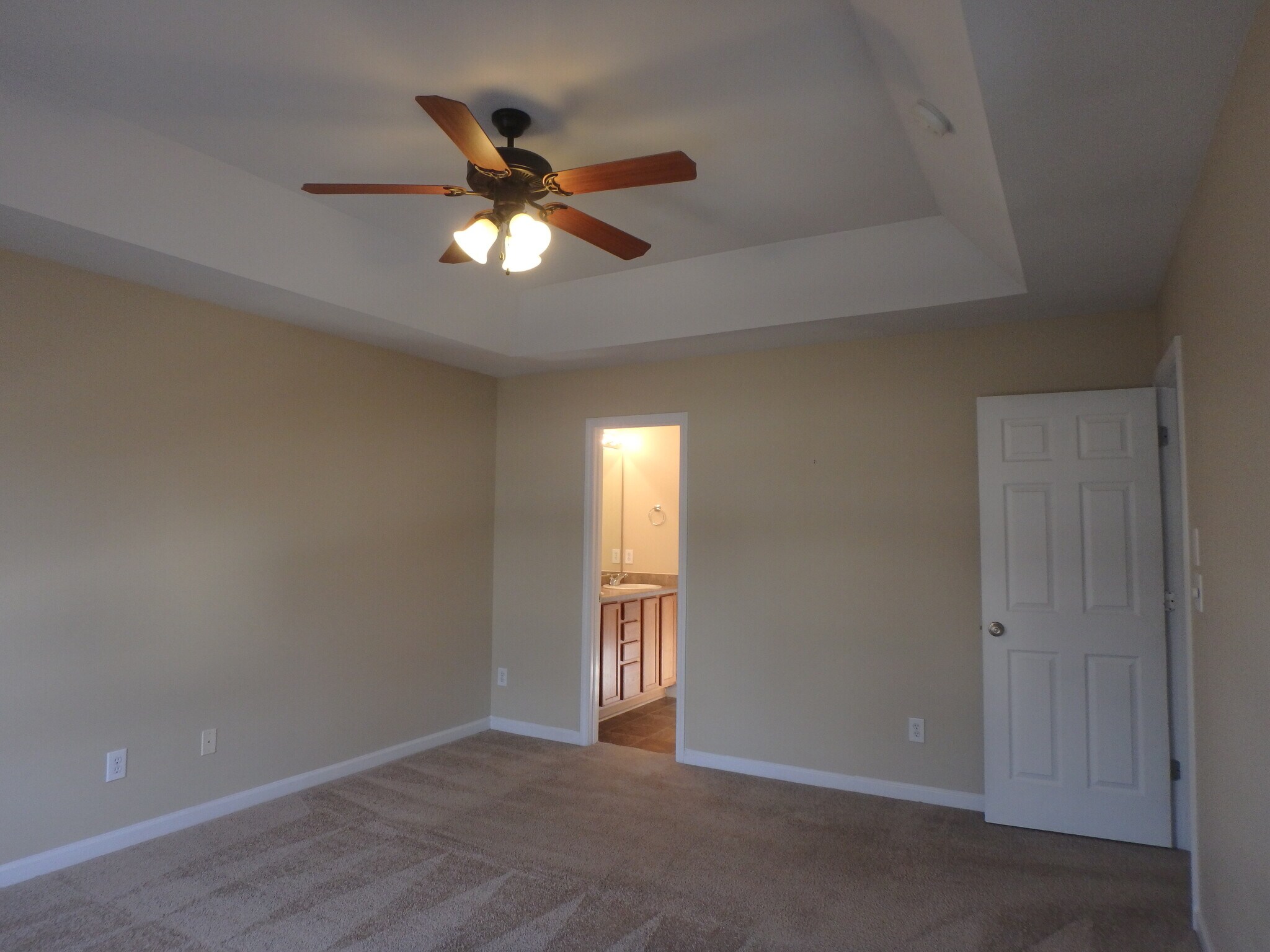 Building Photo - 137 Tuscarora Ln