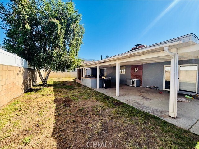 Building Photo - 6216 Mayberry Ave