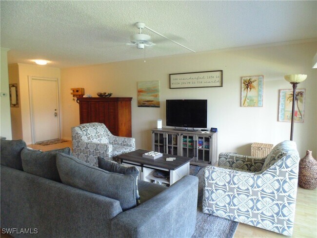 Building Photo - 5441 Peppertree Dr