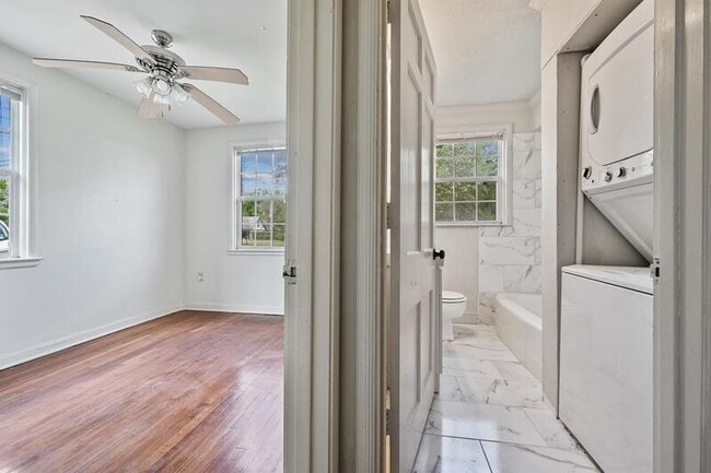 Building Photo - 4224 Perkins Rd