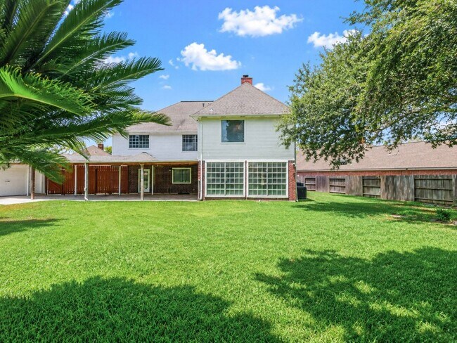 Building Photo - 11102 Brook Mill Ct