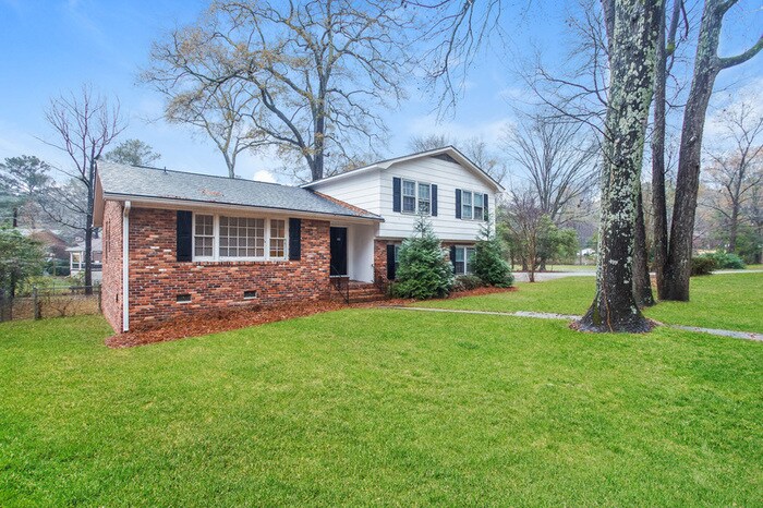 Building Photo - 455 Brookshire Dr
