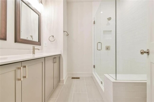 Building Photo - 262 Dilbeck Cir