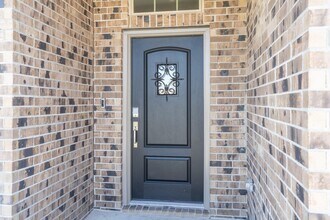 Building Photo - 7618 Auburn Hvn Trl