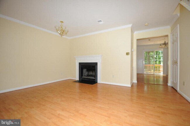 Building Photo - 6760 Cardinal Woods Ct