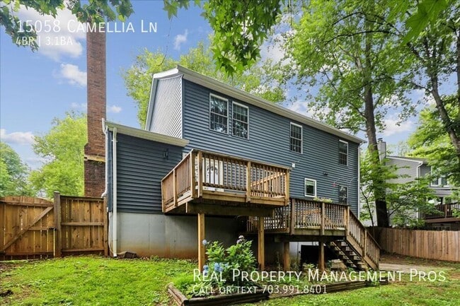 Building Photo - 15058 Camellia Ln