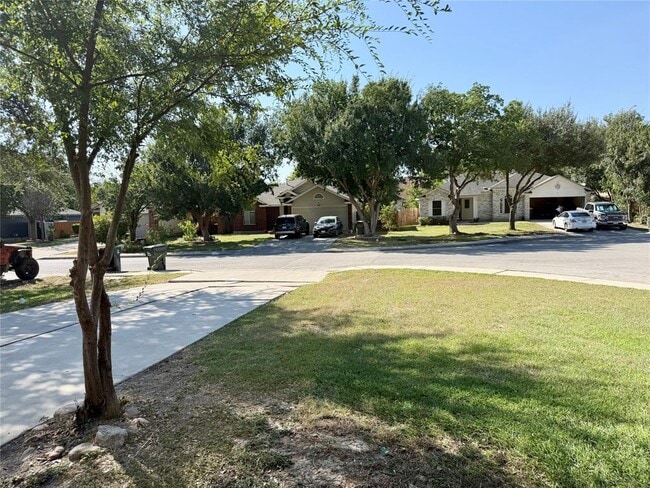 Building Photo - 170 Riley Cove