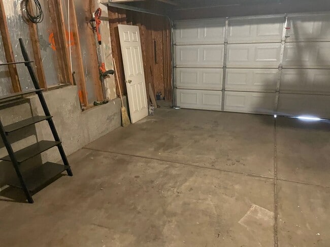 Building Photo - Gorgeous Detached Home in Arlington Meadows