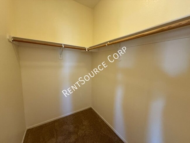 Building Photo - 343 E Ave J 8