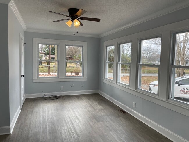Building Photo - NEWLY RENOVATED 3 BED, 2 BATH STORY HOME IN THOMASVILLE