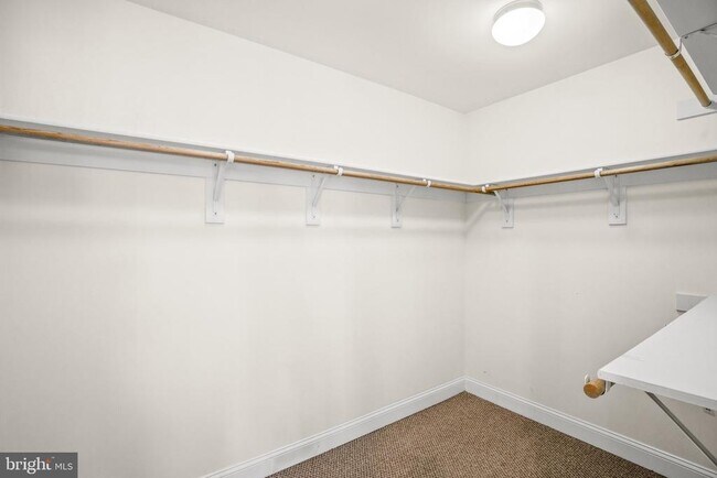 Building Photo - 211 Mill St