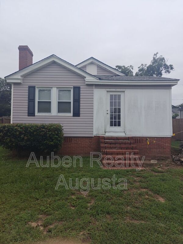 Primary Photo - 1619 Georgia Ave