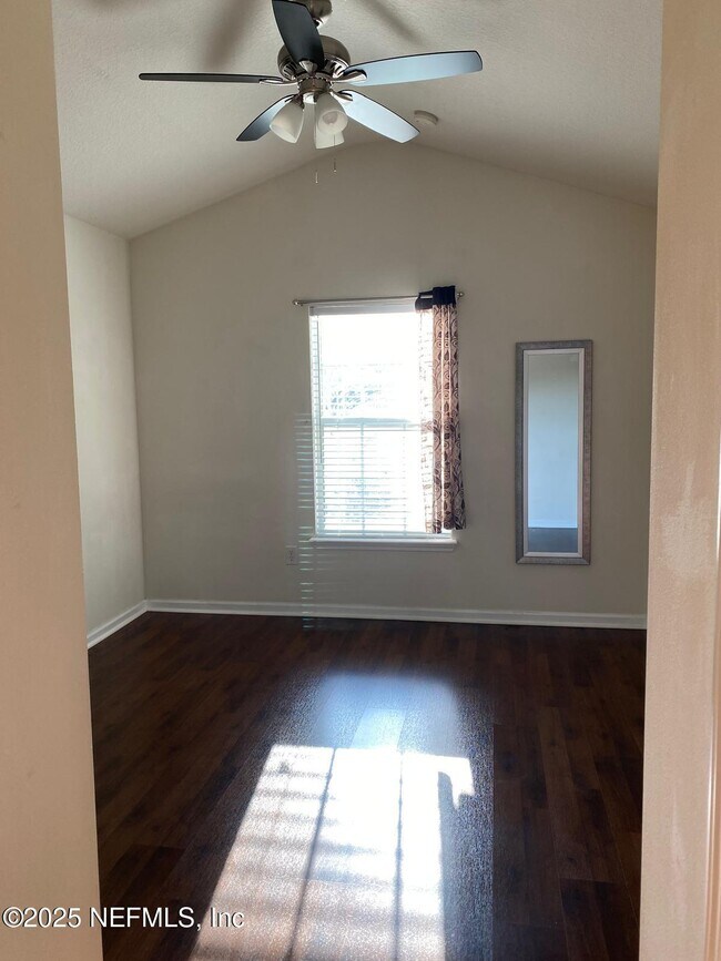 Building Photo - 4204 Crownwood Dr