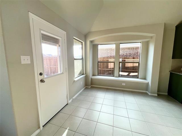 Building Photo - 928 Madeline Ln