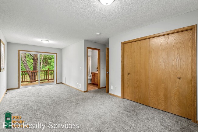 Building Photo - 3 br, 2 bath House - 7710 Greenwood Dr