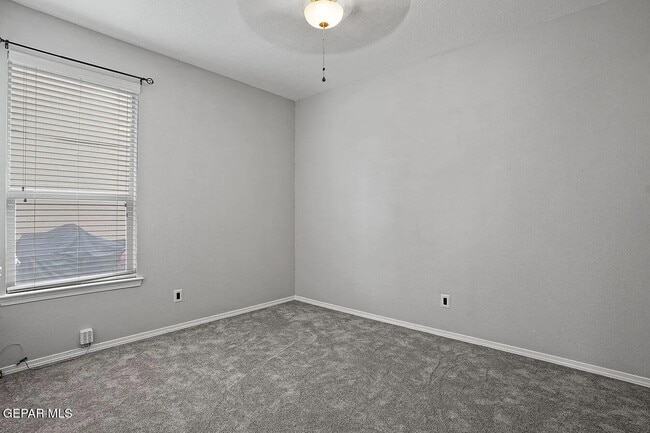 Building Photo - 14344 Alma Point Dr