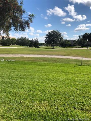 Building Photo - 1911 Sabal Palm Dr