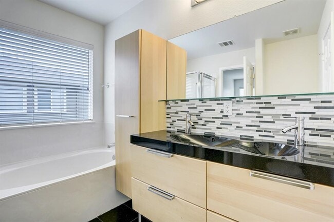 Building Photo - 14608 Walt Whitman Trail