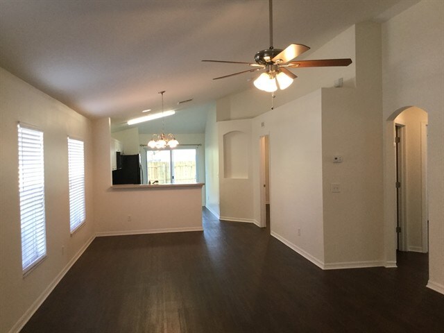 Building Photo - 7512 Oxford Garden Cir