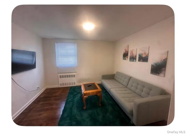 Building Photo - 182 Covert Ave