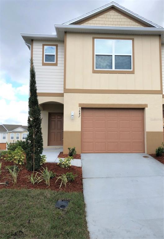 Building Photo - 3847 Exeter Ln