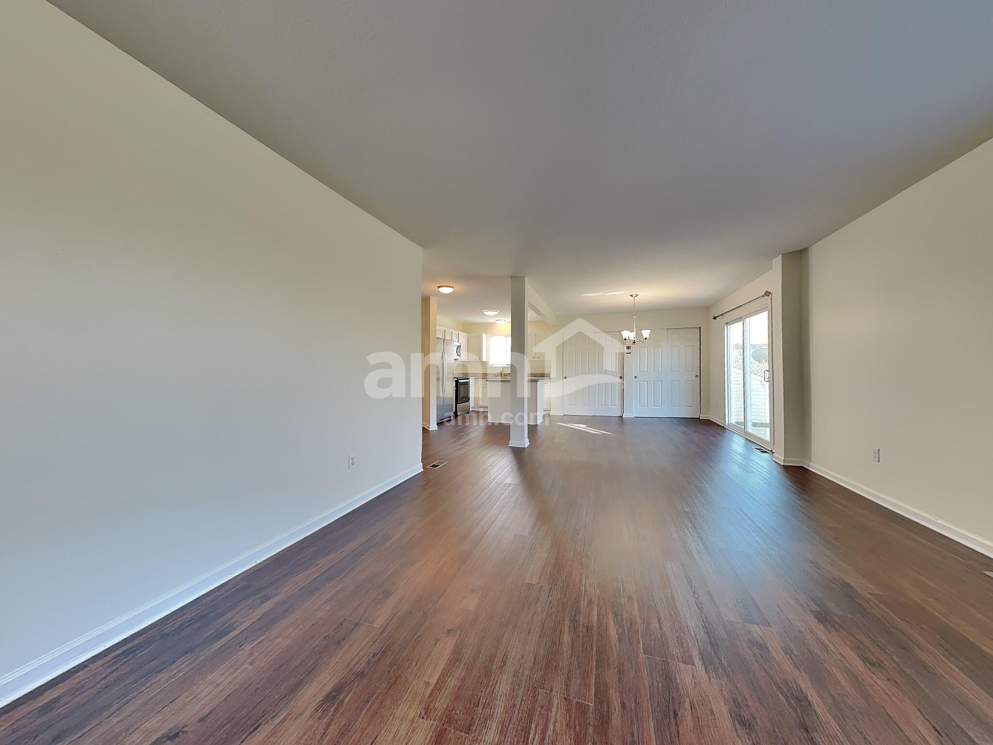 Building Photo - 10718 Anna Ln