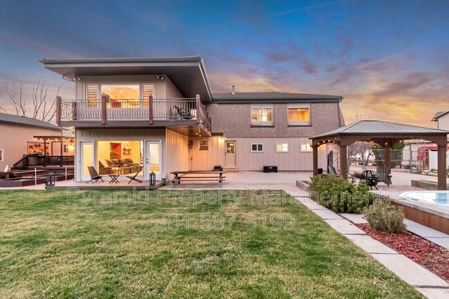 Building Photo - 10971 Cindy Cir