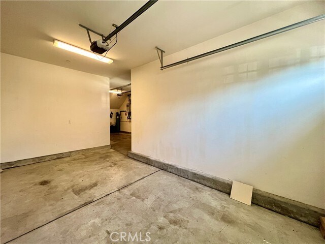 Building Photo - 6614 Mogano Dr