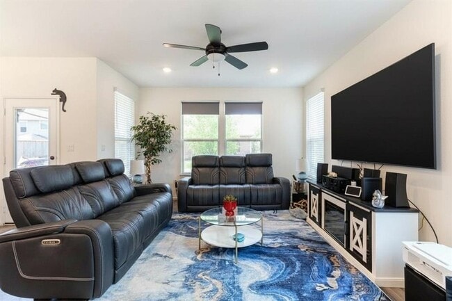 Building Photo - 1133 Aronia Ln