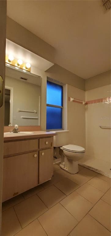 Building Photo - 913 Palm Forest Ln