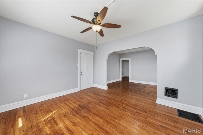 Building Photo - 4643 Evans Ave