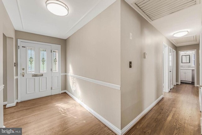 Building Photo - 3867 Chesterbrook Rd