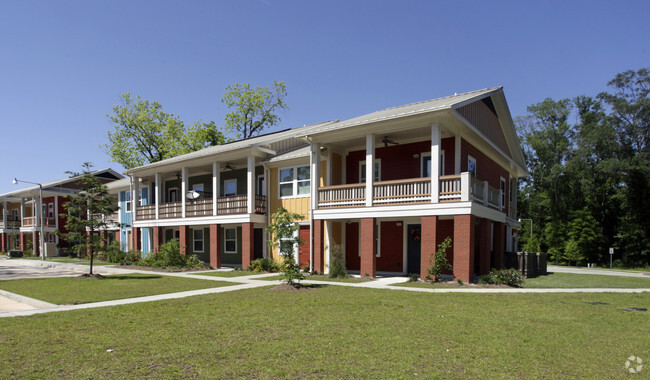 Building Photo - The Groves at Mile Branch