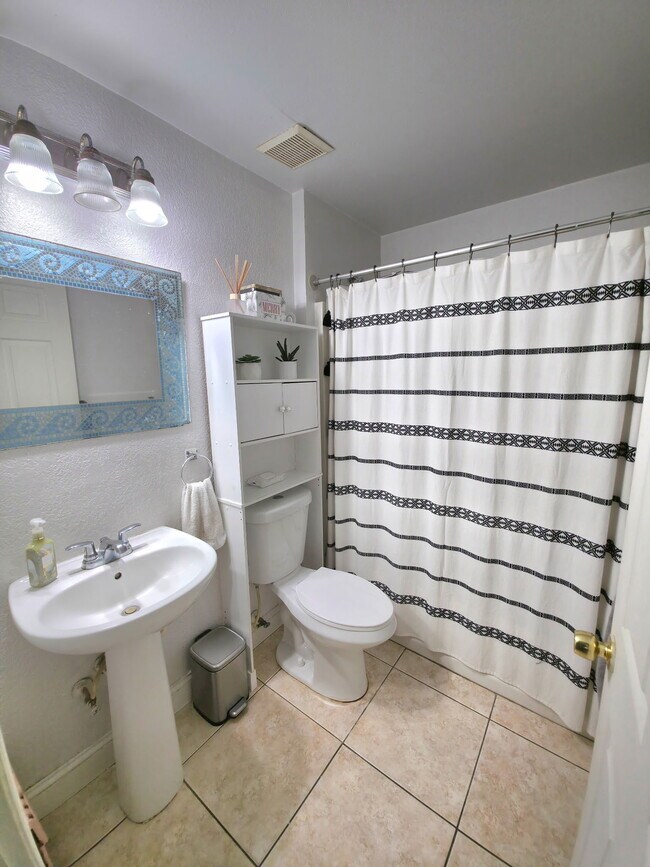 Building Photo - 13105 Odyssey Lake Way