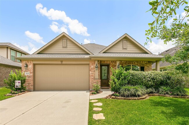Primary Photo - 31225 Liberty Knoll Ln