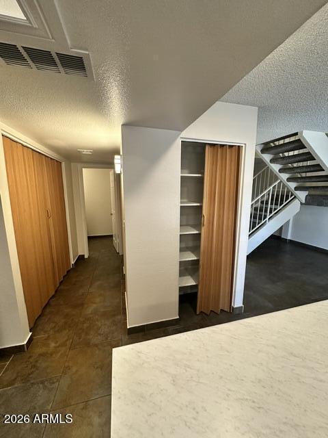 Building Photo - 5805 W Evans Dr