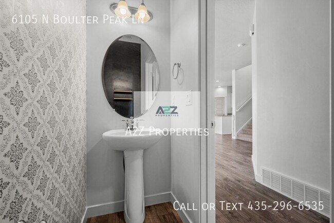 Building Photo - 6105 N Boulter Peak Ln