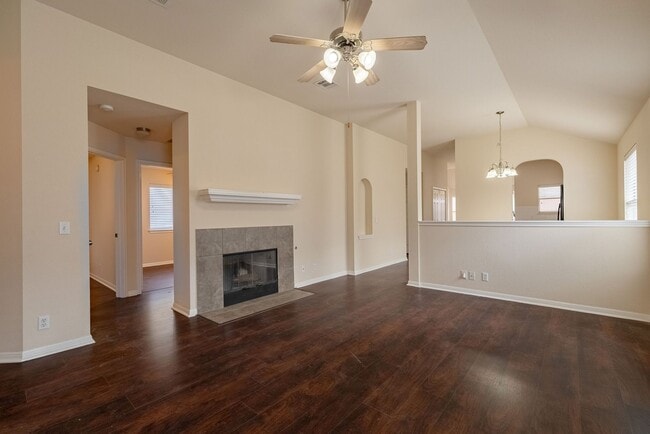 Building Photo - Beautiful 3 Bedroom, 2 Bathroom Rental Home in Southwest Austin!!!